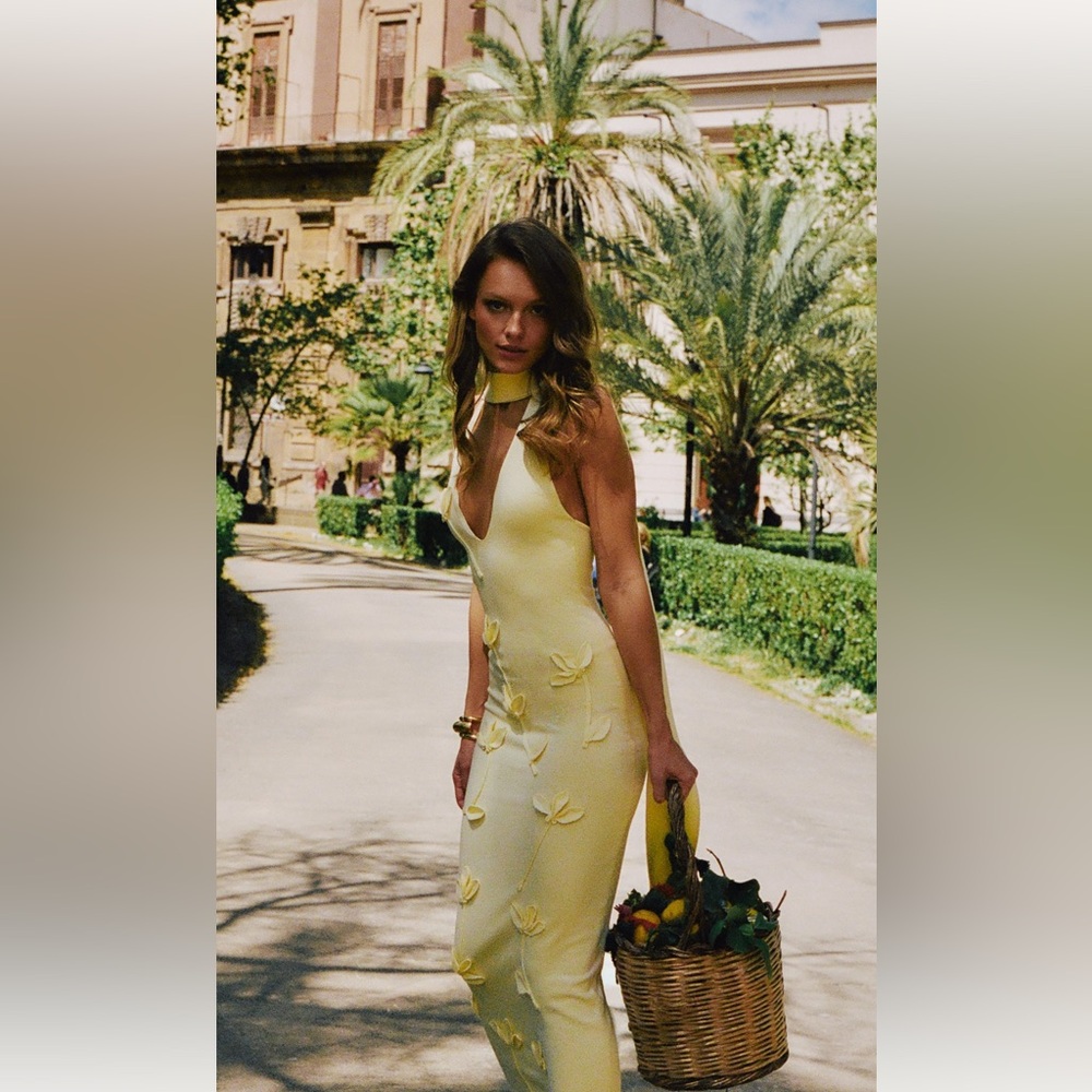 Meshki - Wynn Floral Knit Midi Dress in Lemon